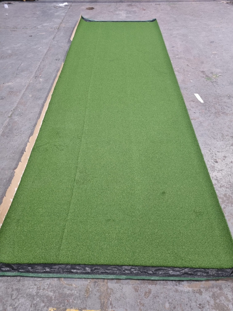 County Premium Putting Turf-End Cut 1.07/1.48M X 4.57M